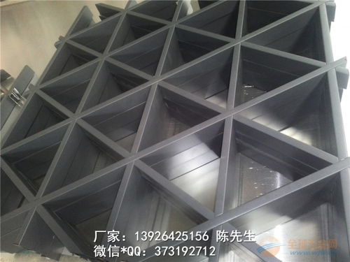 金屬吊頂幕墻建材 鋁格柵、方通與鋁片的應(yīng)用與優(yōu)勢(shì)